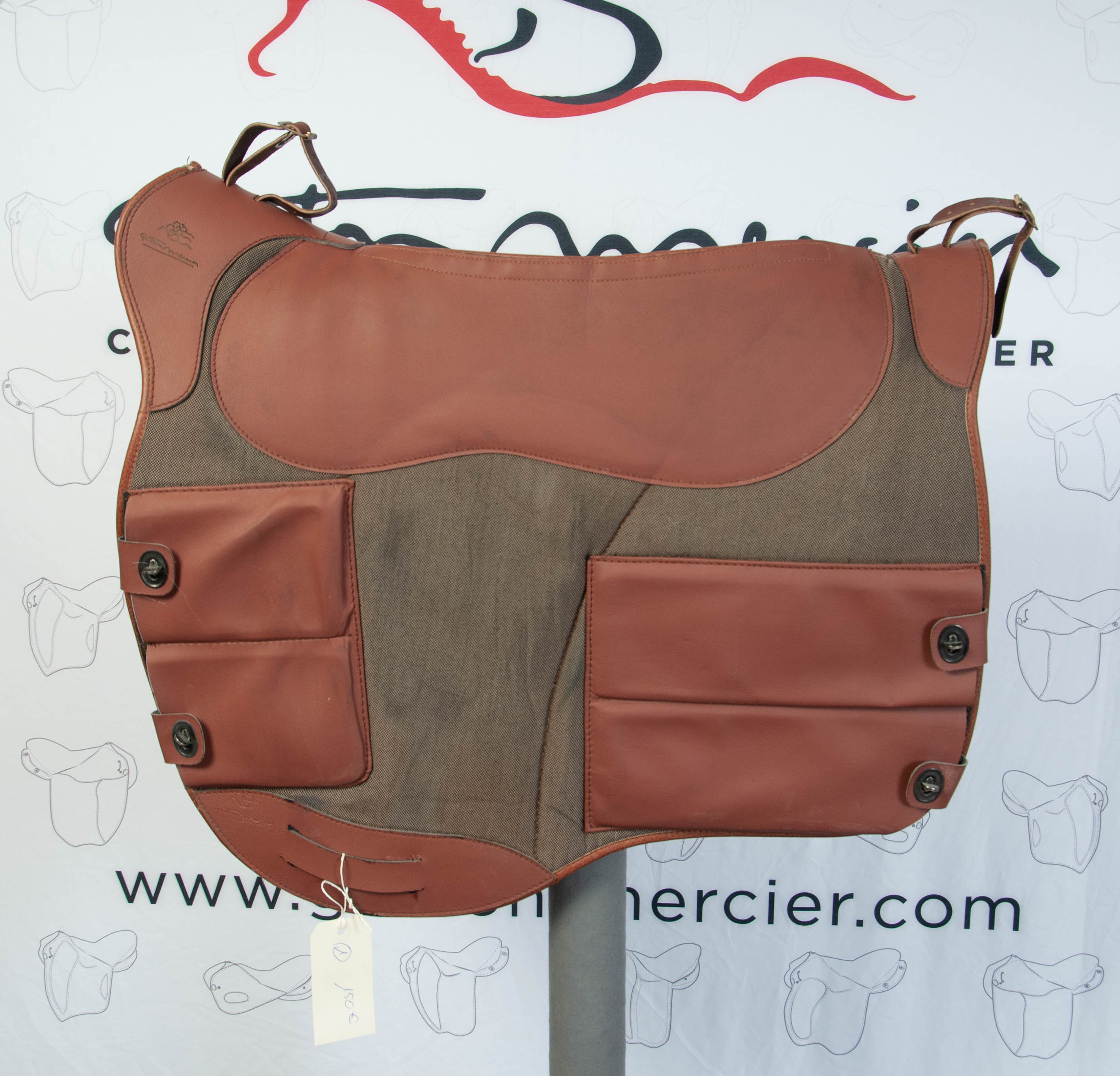 Natural and Taupe Endurance Saddle Pad